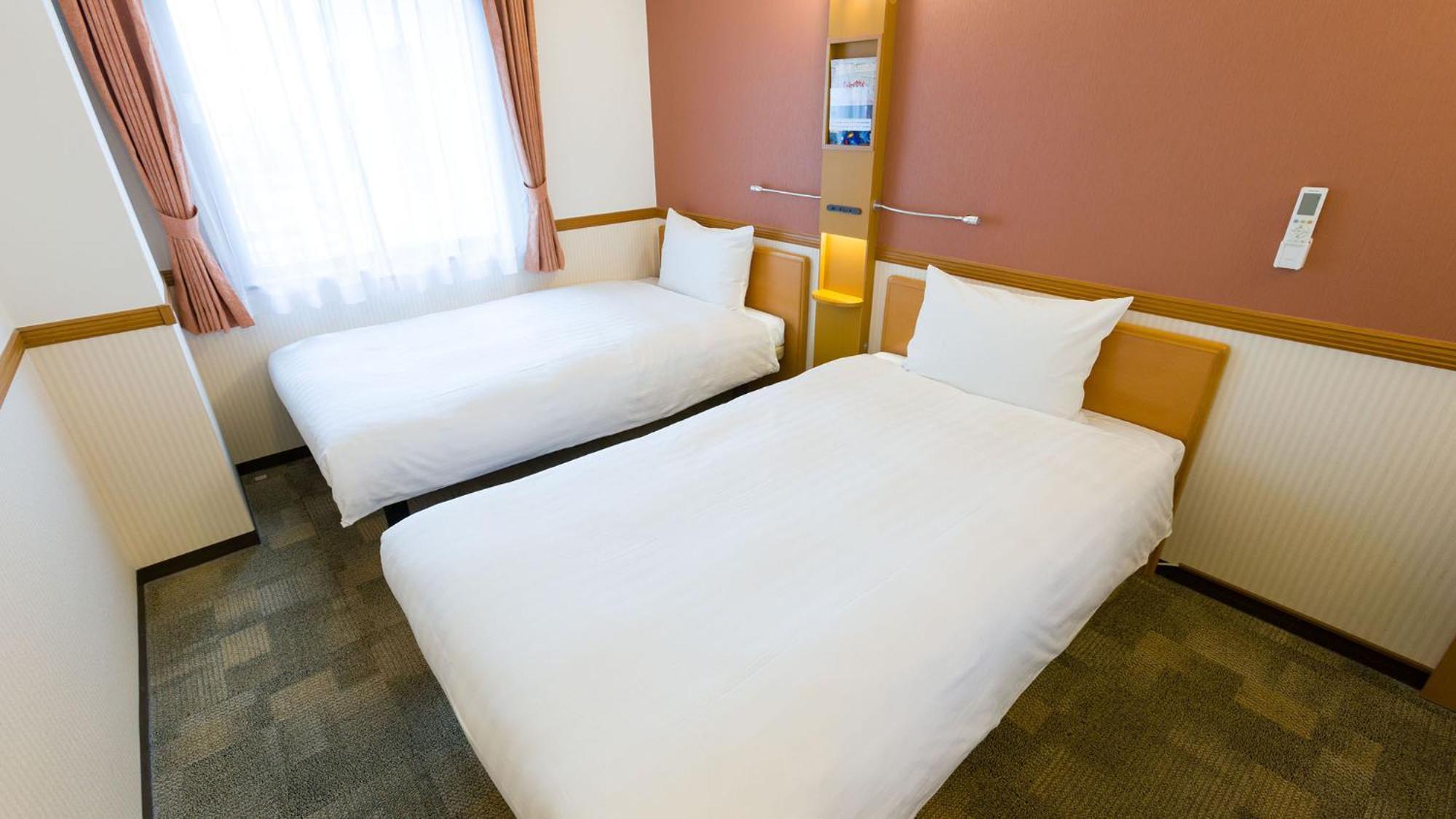 Toyoko Inn Hirosaki Ekimae Δωμάτιο φωτογραφία